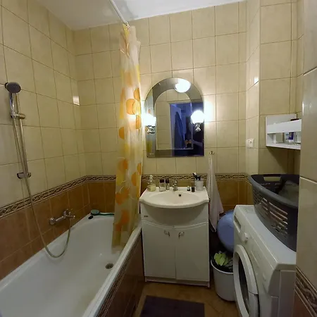 Mieszkanie Dla Zwyklych Ludzi *