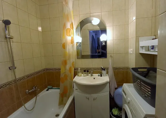 Mieszkanie Dla Zwyklych Ludzi *